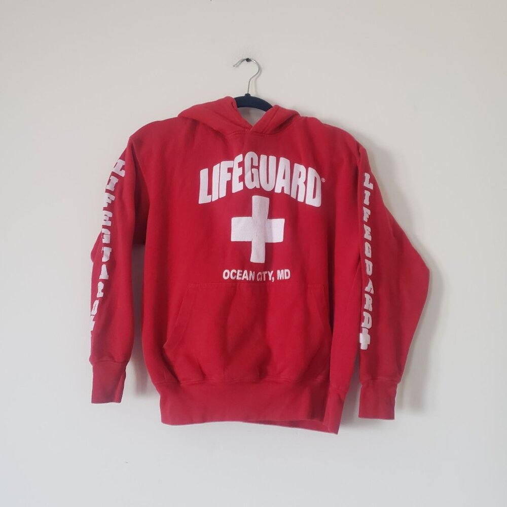 Lifeguard Ocean City MD‎ Red Unisex Hoodie Size M Pullover Beach Preppy Lounge
